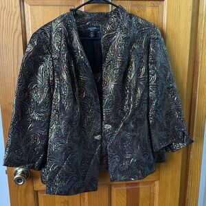 #65 - Three Quarter Sleeve Blazer and Tank